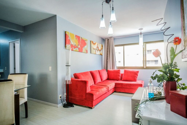 Imagem Apartamento com 3 Quartos à Venda, 85 m² em Vila Ipiranga - Porto Alegre Imagem Apartamento com 3 Quartos à Venda, 85 m² em Vila Ipiranga - Porto Alegre