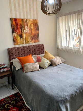 Imagem Casa com 3 Quartos à Venda, 110 m² em Centro - Itajaí Imagem Casa com 3 Quartos à Venda, 110 m² em Centro - Itajaí