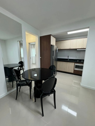 Imagem Apartamento com 2 Quartos à Venda, 58 m² em Monte Alegre - Camboriú Imagem Apartamento com 2 Quartos à Venda, 58 m² em Monte Alegre - Camboriú
