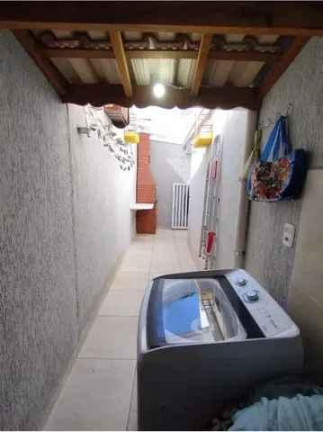 Imagem Casa com 2 Quartos para Alugar, 50 m² em Maracanã - Praia Grande Imagem Casa com 2 Quartos para Alugar, 50 m² em Maracanã - Praia Grande