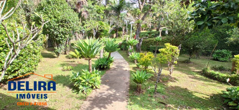Imagem Chácara com 7 Quartos à Venda, 2.020 m² em Mato Dentro - Mairiporã Imagem Chácara com 7 Quartos à Venda, 2.020 m² em Mato Dentro - Mairiporã