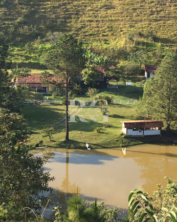 Imagem Imóvel com 3 Quartos à Venda, 387.200 m² em Martins Costa - Mendes