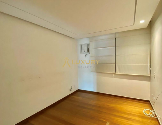 Imagem Imóvel com 4 Quartos à Venda, 180 m² em Funcionários - Belo Horizonte Imagem Imóvel com 4 Quartos à Venda, 180 m² em Funcionários - Belo Horizonte