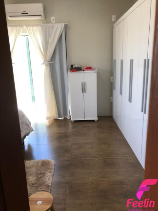 Casa com 3 Quartos à Venda, 200 m² em Campeche - Florianópolis