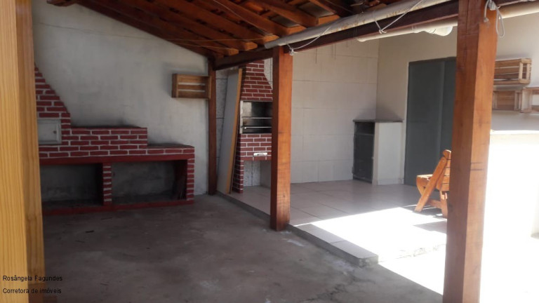 Imagem Casa com 2 Quartos à Venda, 90 m² em Jardim Kennedy - Poços De Caldas Imagem Casa com 2 Quartos à Venda, 90 m² em Jardim Kennedy - Poços De Caldas