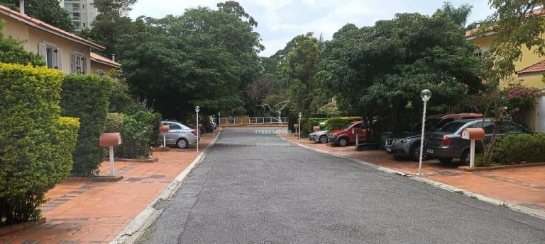 Imagem Casa com 3 Quartos à Venda, 228 m² em Butantã - São Paulo Imagem Casa com 3 Quartos à Venda, 228 m² em Butantã - São Paulo