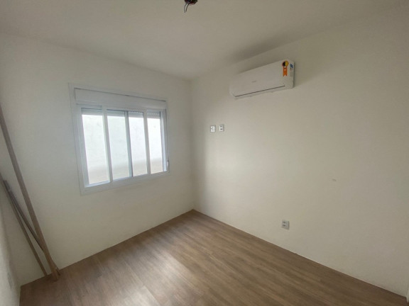 Imagem Imóvel com 2 Quartos à Venda, em Higienópolis - Porto Alegre Imagem Imóvel com 2 Quartos à Venda, em Higienópolis - Porto Alegre