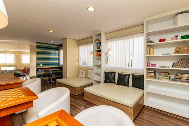Imagem Imóvel com 2 Quartos à Venda, em Passo Da Areia - Porto Alegre Imagem Imóvel com 2 Quartos à Venda, em Passo Da Areia - Porto Alegre