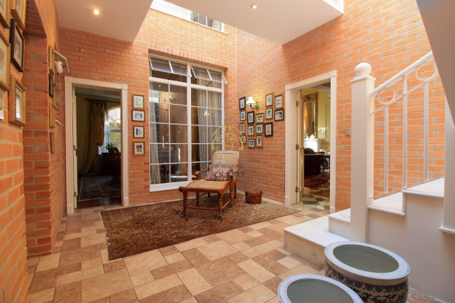 Imagem Casa com 4 Quartos à Venda, 600 m² em Santa Felicidade - Curitiba
