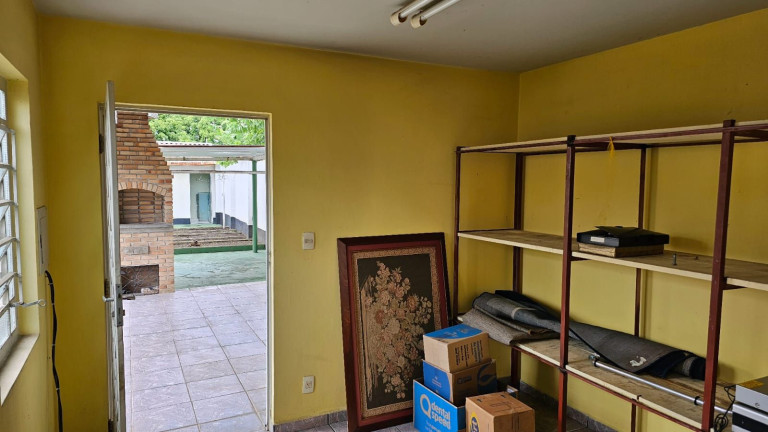 Imagem Casa com 3 Quartos à Venda, 210 m² em Chácara Do Visconde - Taubaté