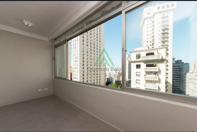 Imagem Apartamento com 3 Quartos à Venda, 212 m² em Jardim Paulista - São Paulo