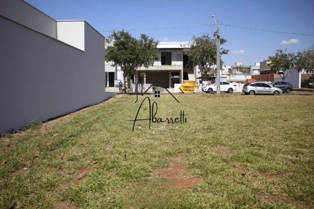 Casa à Venda, 250 m² em Taquaral - Piracicaba