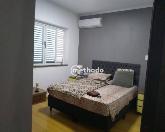 Imagem Casa com 5 Quartos à Venda, 400 m² em Parque São Quirino - Campinas Imagem Casa com 5 Quartos à Venda, 400 m² em Parque São Quirino - Campinas