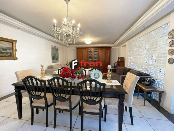 Imagem Casa com 4 Quartos à Venda, 306 m² em Córrego Grande - Florianópolis