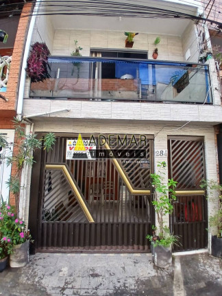 Casa com 3 Quartos à Venda, 180 m² em Conceição - Diadema
