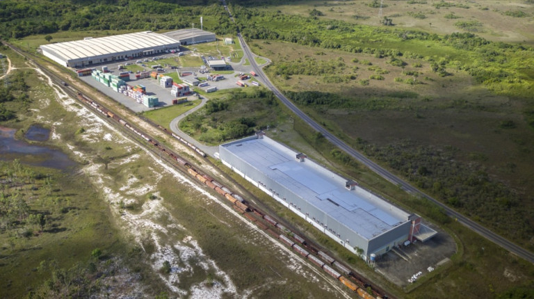 Imagem Imóvel para Alugar, 5.000 m² em Polo Industrial - Camaçari Imagem Imóvel para Alugar, 5.000 m² em Polo Industrial - Camaçari