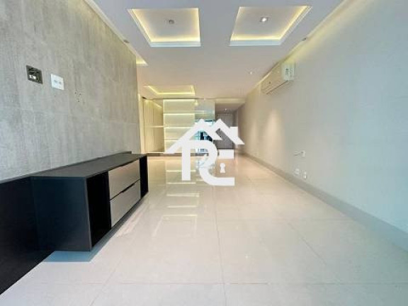 Imagem Apartamento com 4 Quartos à Venda, 140 m² em Icaraí - Niterói