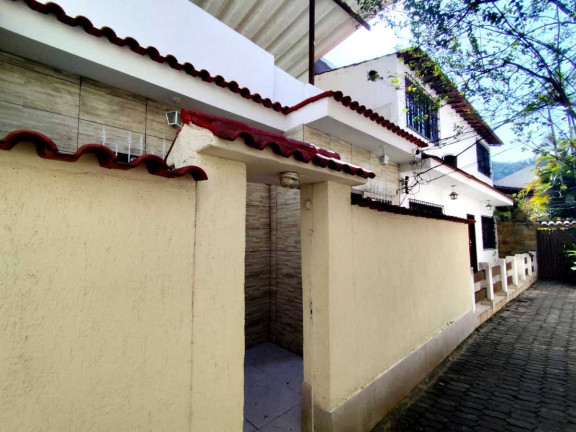 Imagem Casa com 2 Quartos à Venda, 100 m² em Grajaú - Rio De Janeiro Imagem Casa com 2 Quartos à Venda, 100 m² em Grajaú - Rio De Janeiro