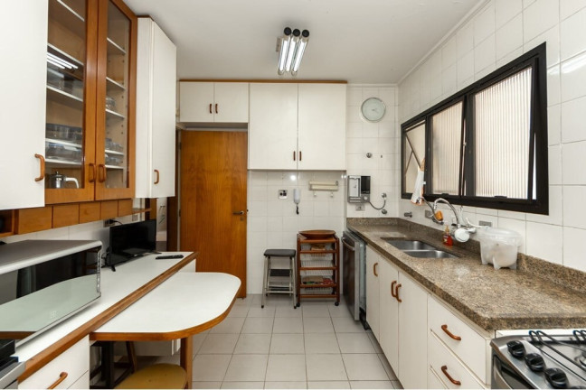 Imagem Apartamento com 3 Quartos à Venda, 151 m² em Vila Nova Conceição - São Paulo