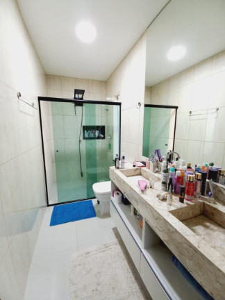 Imagem Casa com 3 Quartos à Venda, 274 m² em Ponta Negra - Manaus Imagem Casa com 3 Quartos à Venda, 274 m² em Ponta Negra - Manaus