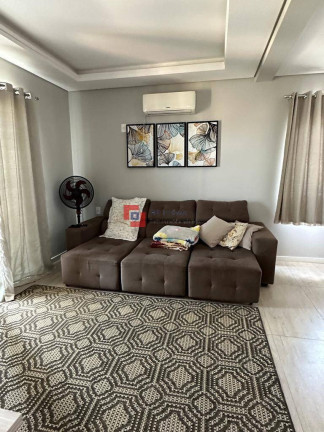Imagem Casa com 4 Quartos à Venda, 450 m² em Barra Velha Imagem Casa com 4 Quartos à Venda, 450 m² em Barra Velha