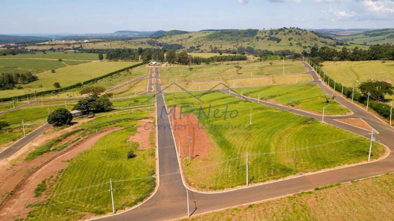 Imagem Terreno à Venda, 420 m² em Residencial Cuscoville - Analândia Imagem Terreno à Venda, 420 m² em Residencial Cuscoville - Analândia
