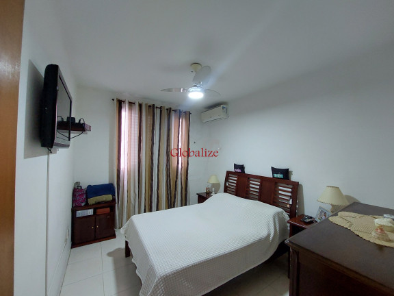 Imagem Casa com 6 Quartos à Venda, 212 m² em Aparecida - Santos Imagem Casa com 6 Quartos à Venda, 212 m² em Aparecida - Santos