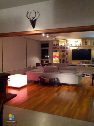 Imagem Apartamento com 4 Quartos à Venda, 248 m² em Centro - Florianópolis Imagem Apartamento com 4 Quartos à Venda, 248 m² em Centro - Florianópolis