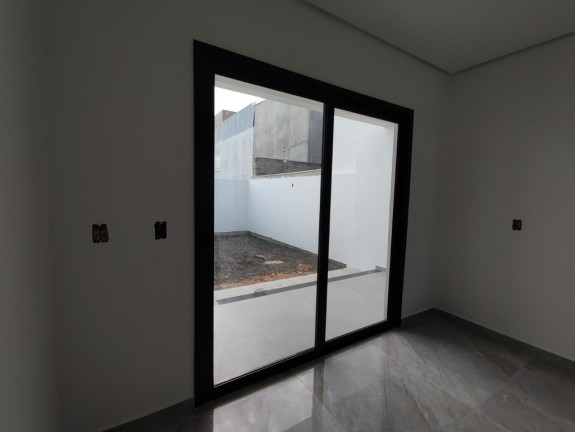 Imagem Casa com 3 Quartos à Venda, 110 m² em Estância Velha - Canoas Imagem Casa com 3 Quartos à Venda, 110 m² em Estância Velha - Canoas