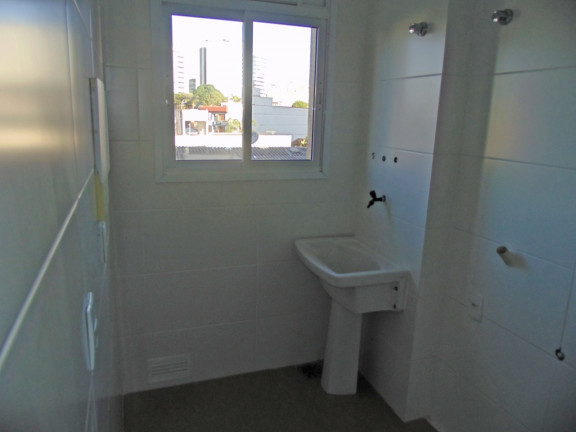 Imagem Apartamento com 3 Quartos à Venda, 71 m² em Passo Da Areia - Porto Alegre
