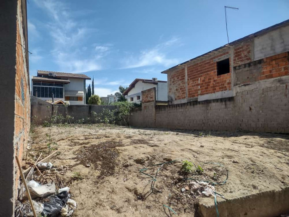 Terreno à Venda, 250 m² em Villa Branca - Jacareí