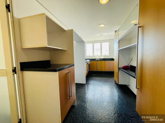 Imagem Apartamento com 4 Quartos à Venda, 215 m² em Sumaré - São Paulo Imagem Apartamento com 4 Quartos à Venda, 215 m² em Sumaré - São Paulo
