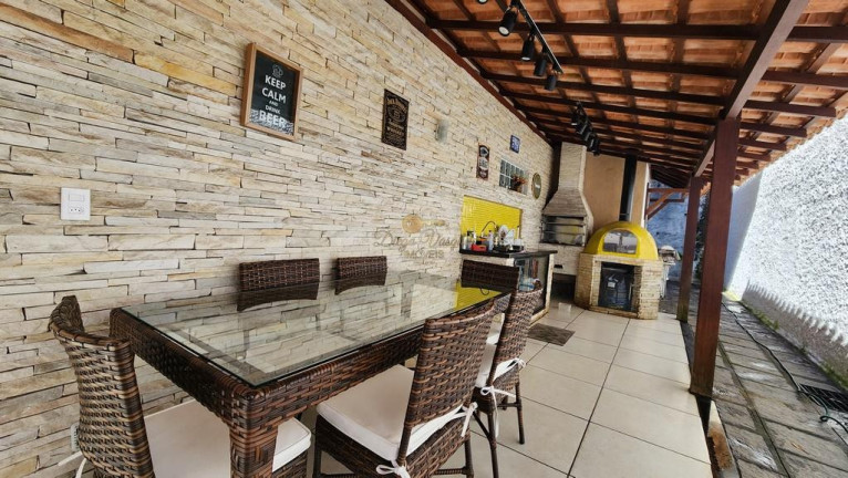 Imagem Casa com 4 Quartos à Venda, 152 m² em Fazendinha - Teresópolis Imagem Casa com 4 Quartos à Venda, 152 m² em Fazendinha - Teresópolis