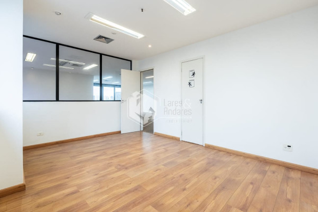 Imagem Sala Comercial à Venda, 120 m² em Santo Amaro - São Paulo Imagem Sala Comercial à Venda, 120 m² em Santo Amaro - São Paulo