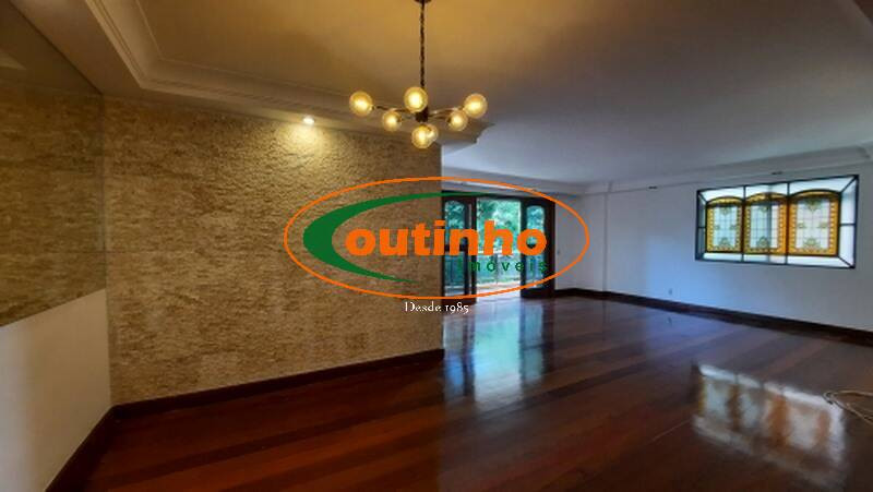 Imagem Apartamento com 4 Quartos à Venda, 160 m² em Tijuca - Rio De Janeiro Imagem Apartamento com 4 Quartos à Venda, 160 m² em Tijuca - Rio De Janeiro