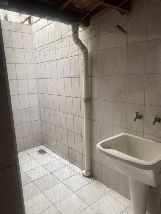 Imagem Casa com 1 Quarto à Venda, 45 m² em Guilhermina - Praia Grande Imagem Casa com 1 Quarto à Venda, 45 m² em Guilhermina - Praia Grande