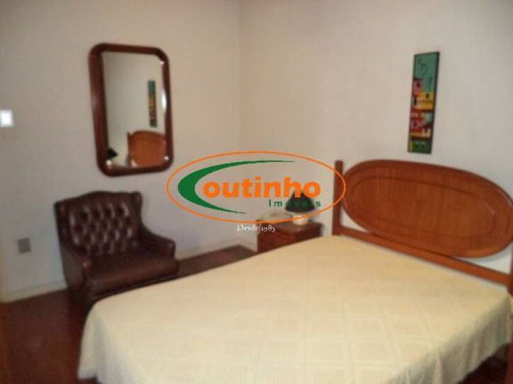Imagem Casa com 3 Quartos à Venda, 215 m² em Maracanã - Rio De Janeiro Imagem Casa com 3 Quartos à Venda, 215 m² em Maracanã - Rio De Janeiro
