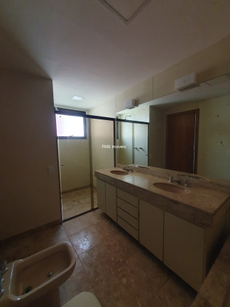 Imagem Imóvel com 4 Quartos à Venda, 251 m² em Real Parque - São Paulo Imagem Imóvel com 4 Quartos à Venda, 251 m² em Real Parque - São Paulo