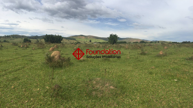 Imagem Terreno à Venda, 800 m² em Moreira César - Pindamonhangaba