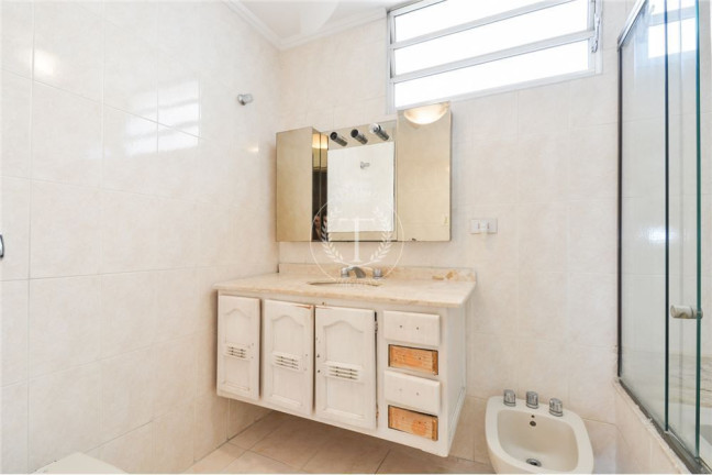 Imagem Apartamento com 3 Quartos à Venda, 174 m² em Pinheiros - São Paulo Imagem Apartamento com 3 Quartos à Venda, 174 m² em Pinheiros - São Paulo