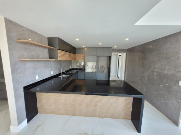 Imagem Casa com 4 Quartos à Venda, em Lagoa - Macaé Imagem Casa com 4 Quartos à Venda, em Lagoa - Macaé