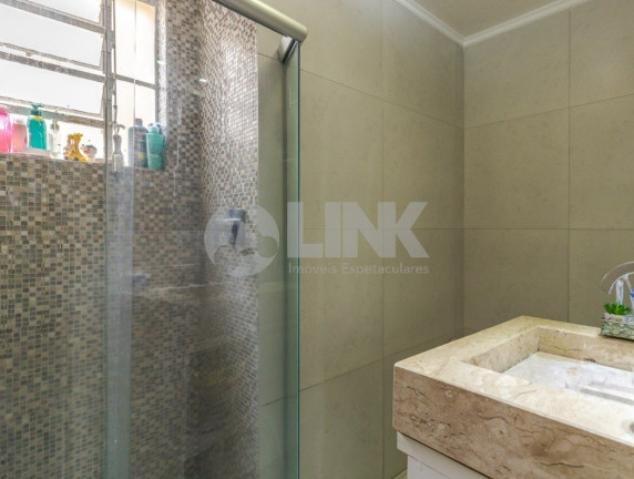 Imagem Apartamento com 2 Quartos à Venda, 65 m² em Petrópolis - Porto Alegre