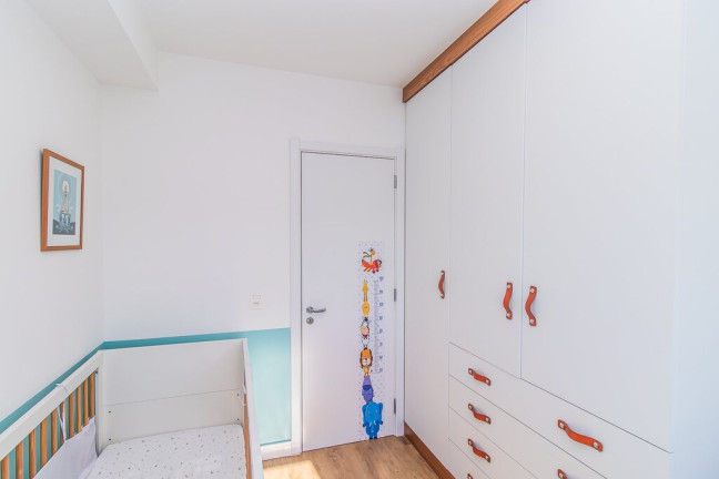 Imagem Imóvel com 2 Quartos à Venda, 65 m² em Higienópolis - Porto Alegre Imagem Imóvel com 2 Quartos à Venda, 65 m² em Higienópolis - Porto Alegre