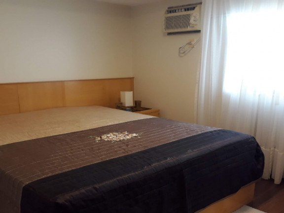 Imagem Imóvel com 3 Quartos à Venda, 566 m² em Jardim Guanabara - Rio De Janeiro Imagem Imóvel com 3 Quartos à Venda, 566 m² em Jardim Guanabara - Rio De Janeiro