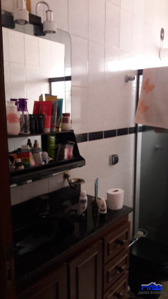 Imagem Casa com 3 Quartos à Venda, 229 m² em Marapé - Santos
