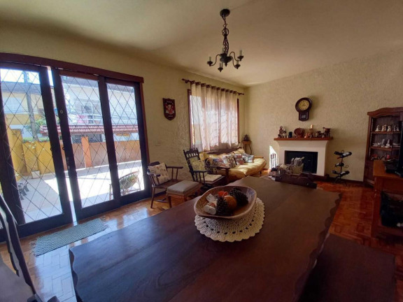 Imagem Casa com 3 Quartos à Venda, 120 m² em Alto - Teresópolis Imagem Casa com 3 Quartos à Venda, 120 m² em Alto - Teresópolis