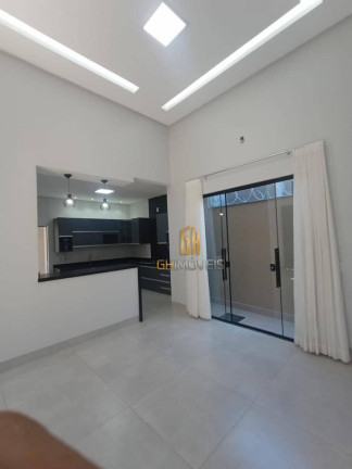 Imagem Casa com 3 Quartos à Venda, 146 m² em Moinho Dos Ventos - Goiânia Imagem Casa com 3 Quartos à Venda, 146 m² em Moinho Dos Ventos - Goiânia