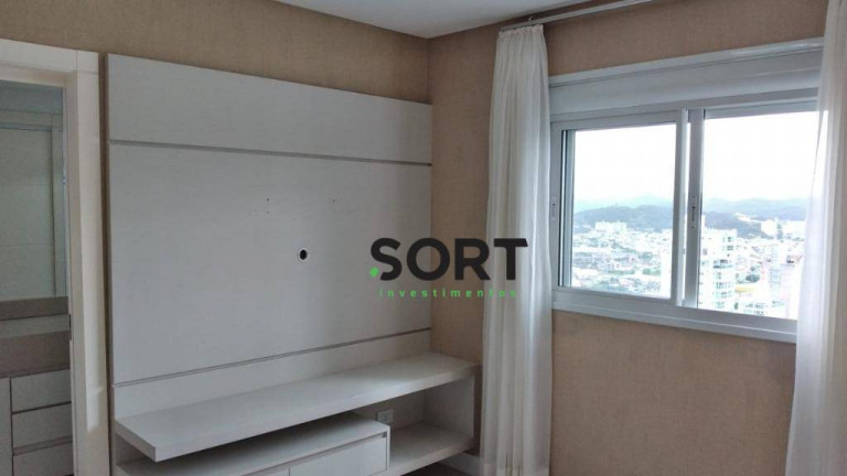 Imagem Apartamento com 3 Quartos à Venda, 130 m² em Centro - Balneário Camboriú