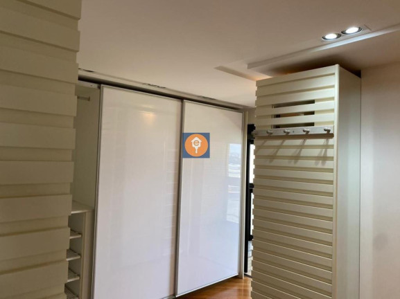 Imagem Apartamento com 4 Quartos à Venda, 206 m² Imagem Apartamento com 4 Quartos à Venda, 206 m²