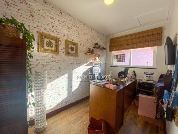 Imagem Casa com 4 Quartos à Venda, 206 m² em Parque Do Ingá - Teresópolis Imagem Casa com 4 Quartos à Venda, 206 m² em Parque Do Ingá - Teresópolis
